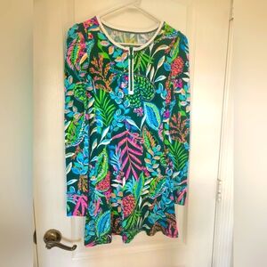 Lilly Pultizer Luxletic Dress.  Colorful Floral Long Sleeve.  EUC Size XXS